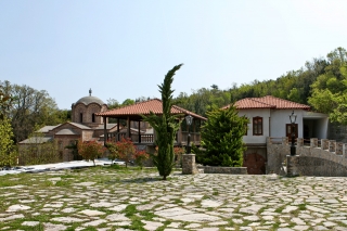 Новый монастырь прп. Дионисия Олимпийского